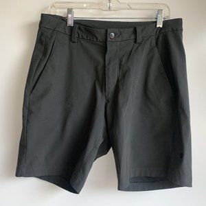 COPY - Lululemon Dark Gray Commisssion ABC Golf Casual Shorts Men's Size 34